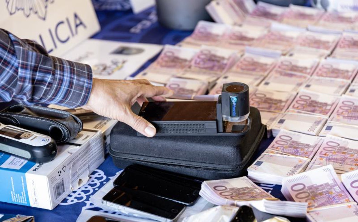 Billetes falsos de 500€ incautados por la Policía Nacional y los Mossos d'Esquadra