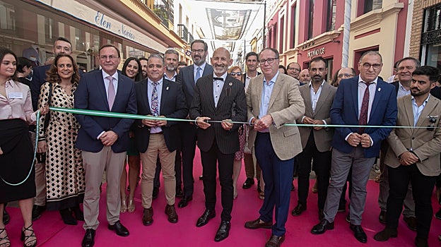 Inauguración de Fuente Palmera de Boda, con Modesto Lomba como invitado de honor