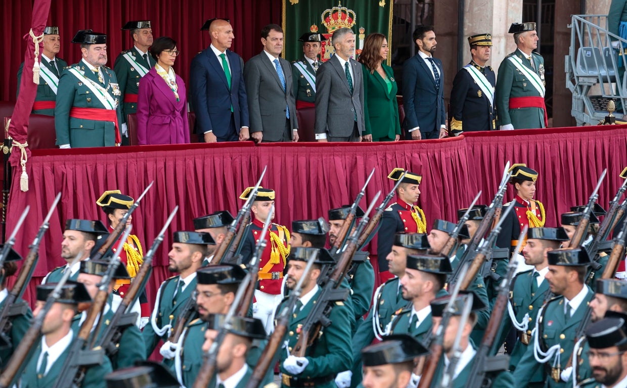 Desfile con motivo de la Patrona de la Guardia Civil, celebrado este domingo en León