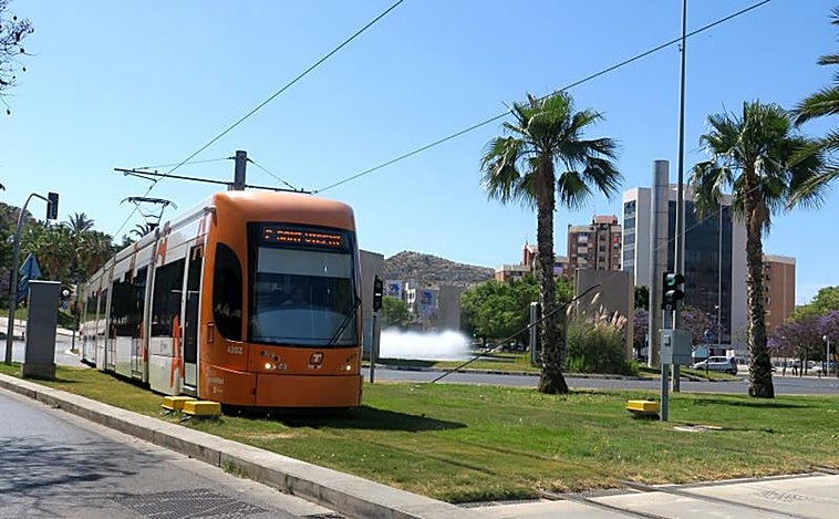 TRAM de Alicante gratis para menores de 30 años: cómo conseguir el abono y hasta cuándo se podrá utilizar