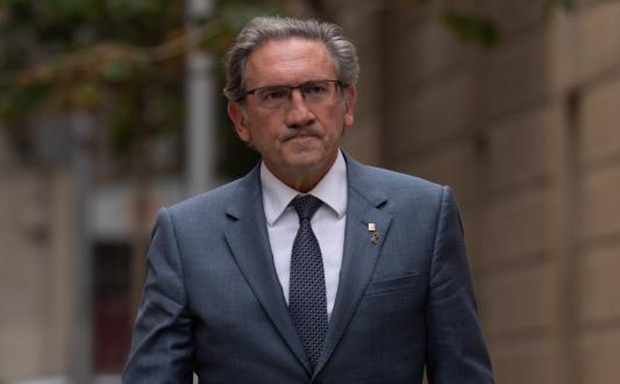 Junts se reúne para decidir si permanece en el Govern tras el cese de Puigneró