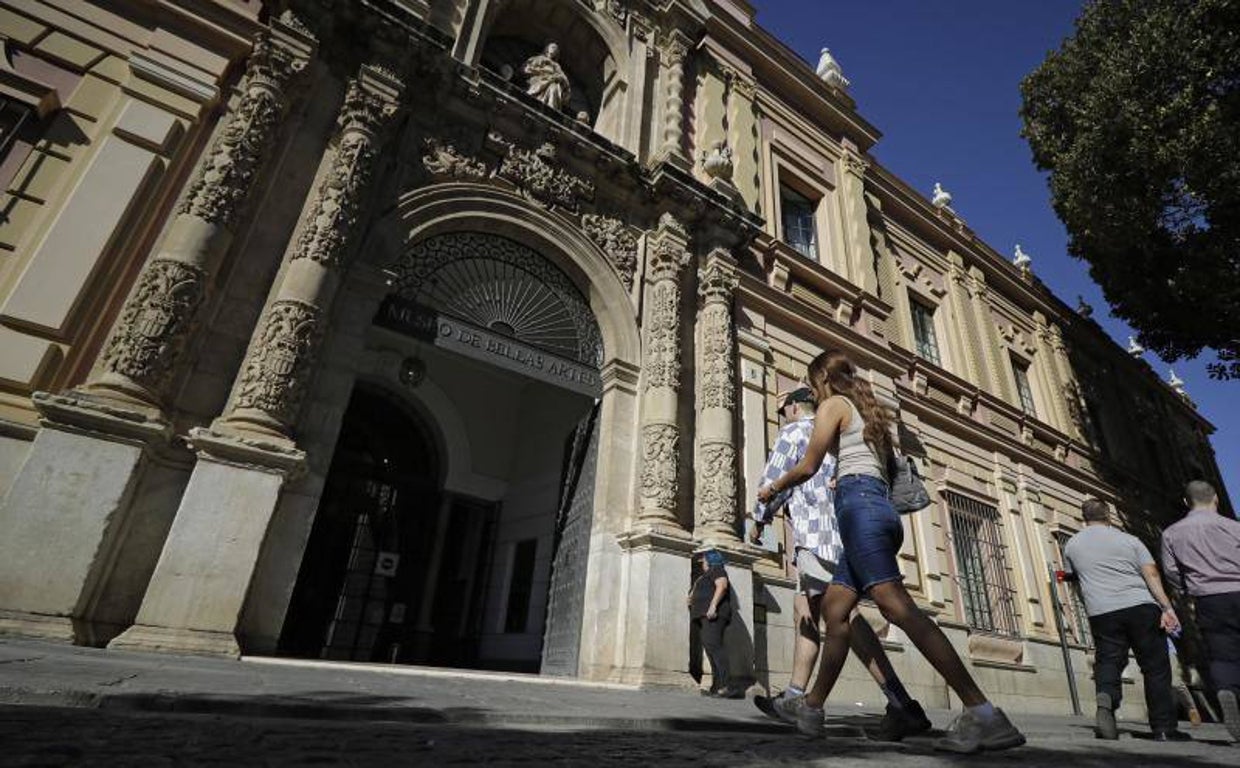 Entrada del Bellas Artes de Sevilla, uno de los museos cuya entrada pasará a ser de pago