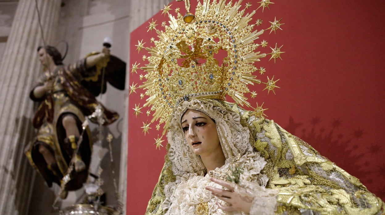 Coronación de la Virgen de la Paz | Cómo se gestó y desarrolló este anhelo de la hermandad