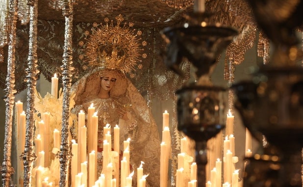 La Virgen de la Paz, aclamada reina de Córdoba entre el cariño de sus devotos