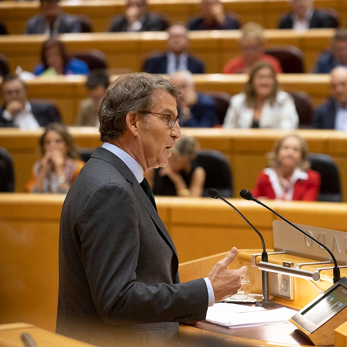 Feijóo acusa a Sánchez de no creer en España y preocuparse solo por las elecciones