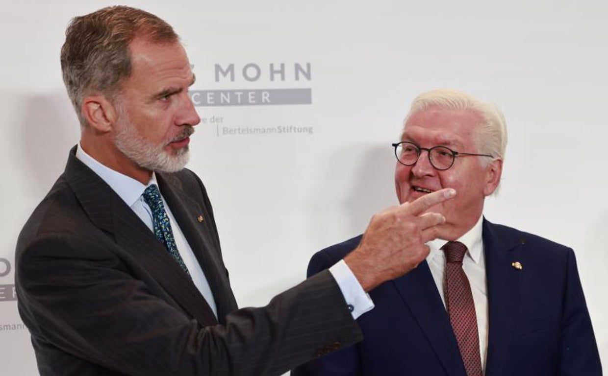 Felipe VI y el presidente alemán Frank-Walter Steinmeier asisten a la inauguración del Foro Germano-Español