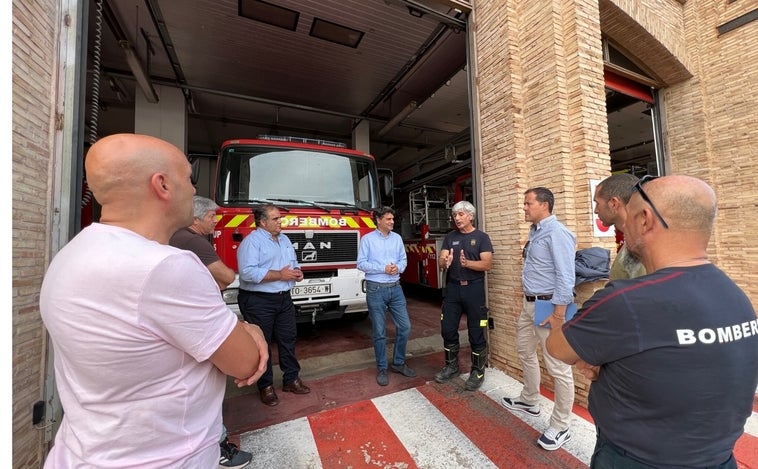 El PP pide a Tolón que se siente a negociar con los bomberos para buscar una solución al conflicto