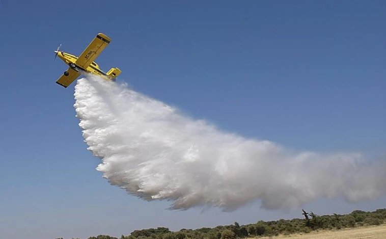 Buscan una avioneta antiincendios que desapareció en Zamora tras despegar en Monforte