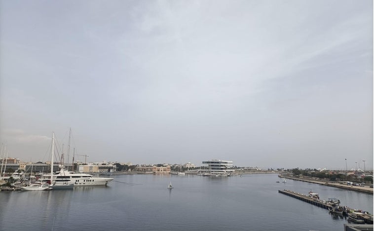 Una lengua de polvo sahariano obliga a activar el protocolo de contaminación en Valencia