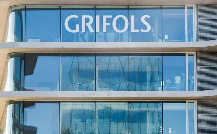 Grifols afronta una millonaria demanda de donantes en Estados Unidos