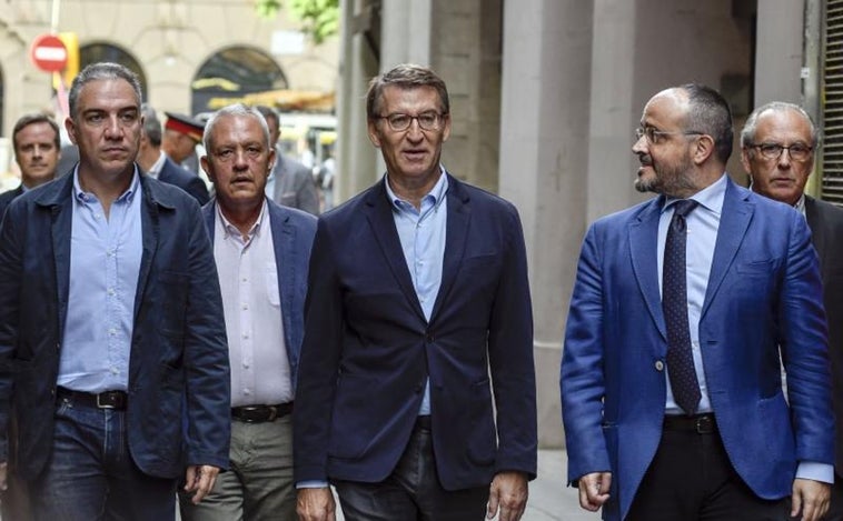 Feijóo multiplica su presencia en Cataluña para resucitar al PP