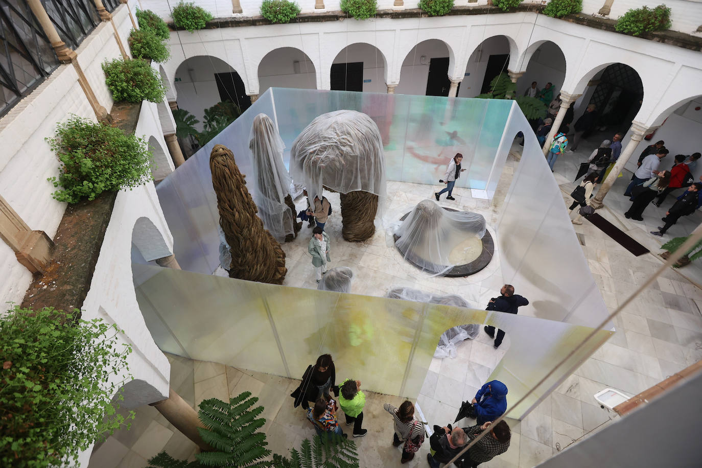 En imágenes, las instalaciones de Orive y Viana ganan los premios Flora 2022