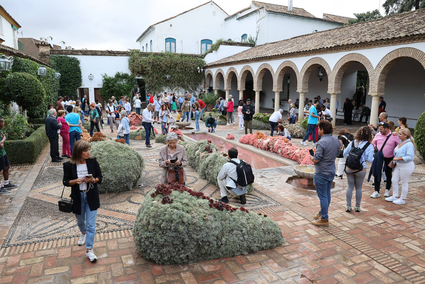 En imágenes, las instalaciones de Orive y Viana ganan los premios Flora 2022