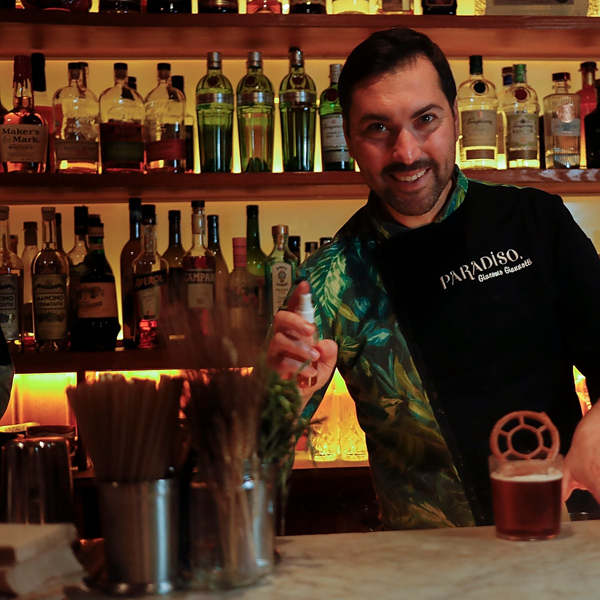 El italiano que dejó atrás su país y la heladería de sus padres para montar el mejor bar del mundo en Barcelona