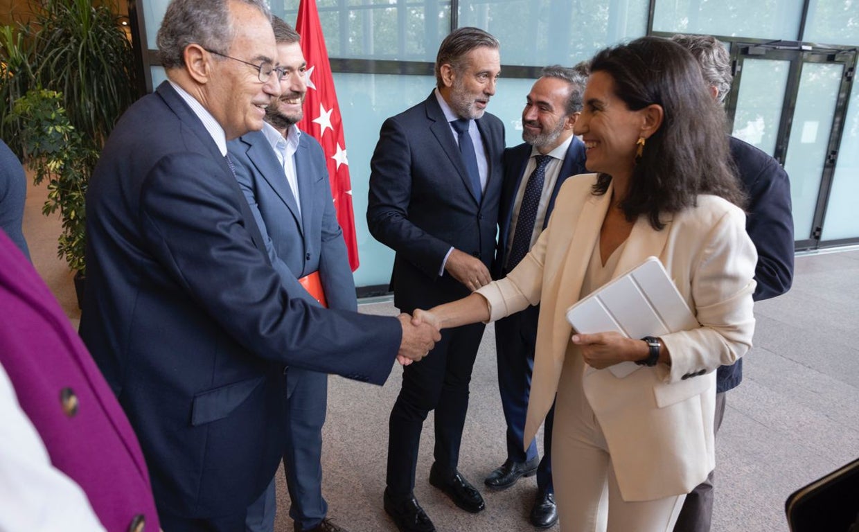 Vox impone al PP acabar con la obligación de contar con informes de género para aprobar planes urbanísticos en Madrid