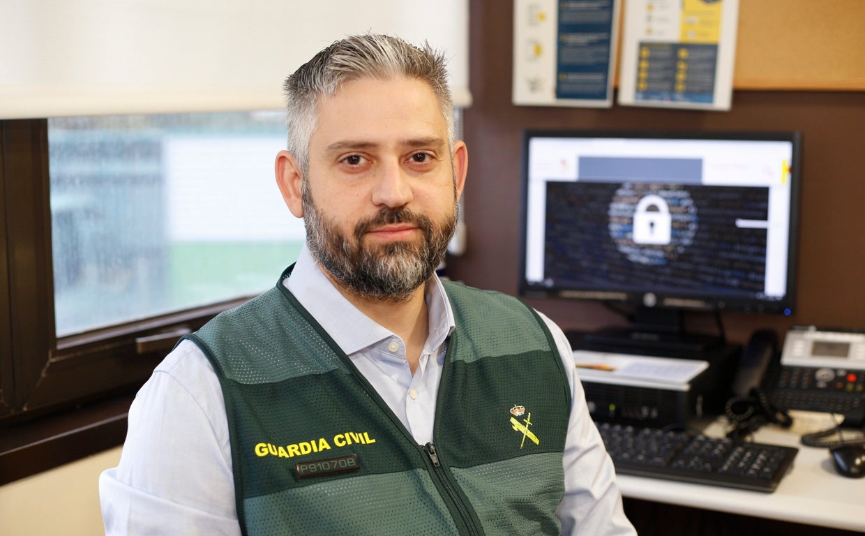 Alberto González, jefe del Equipo @ de La Coruña, esta semana