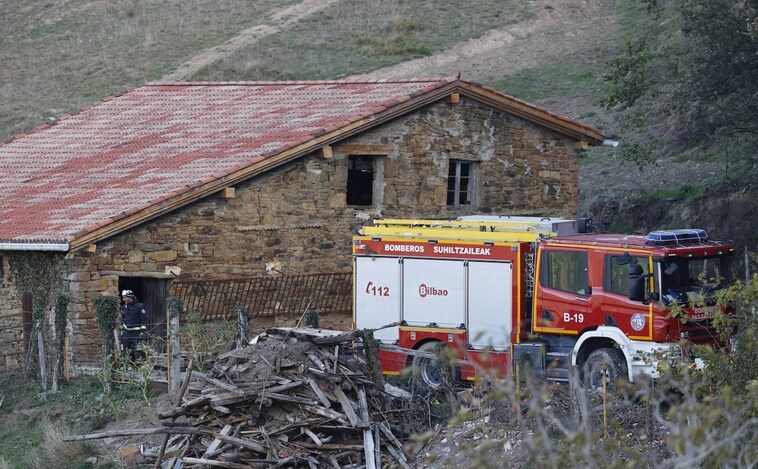 El incendio de Balmaseda (Vizcaya) entra en fase de estabilización