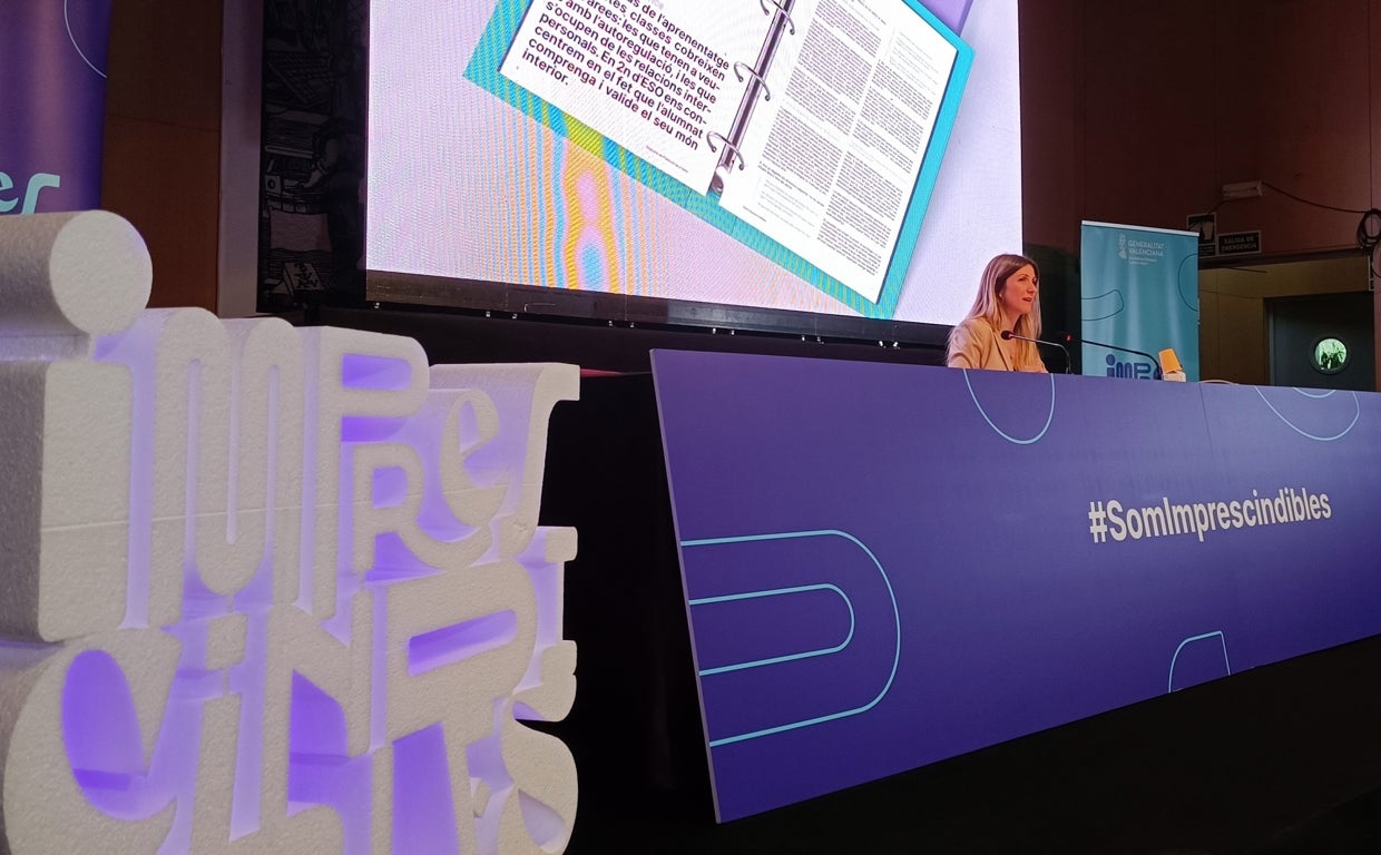 Presentación de la campaña «Som imprescindibles» de la Conselleria de Educación, este miércoles.