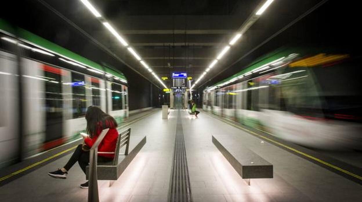 El Metro, la gran apuesta de la Junta en sus presupuestos para Granada en 2023