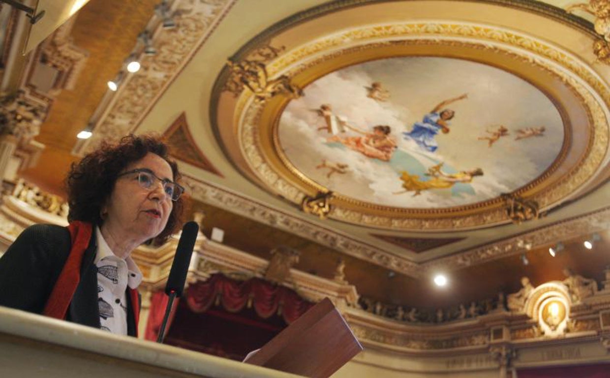 Marilar Aleixandre, durante su discurso de ingreso en la Real Academia Galega, en 2017