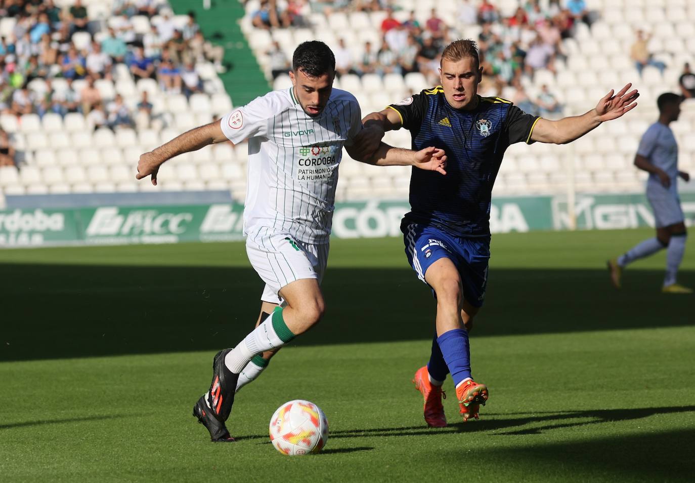 Las bellas imágenes que deja el Córdoba CF - CF Talavera en El Arcángel