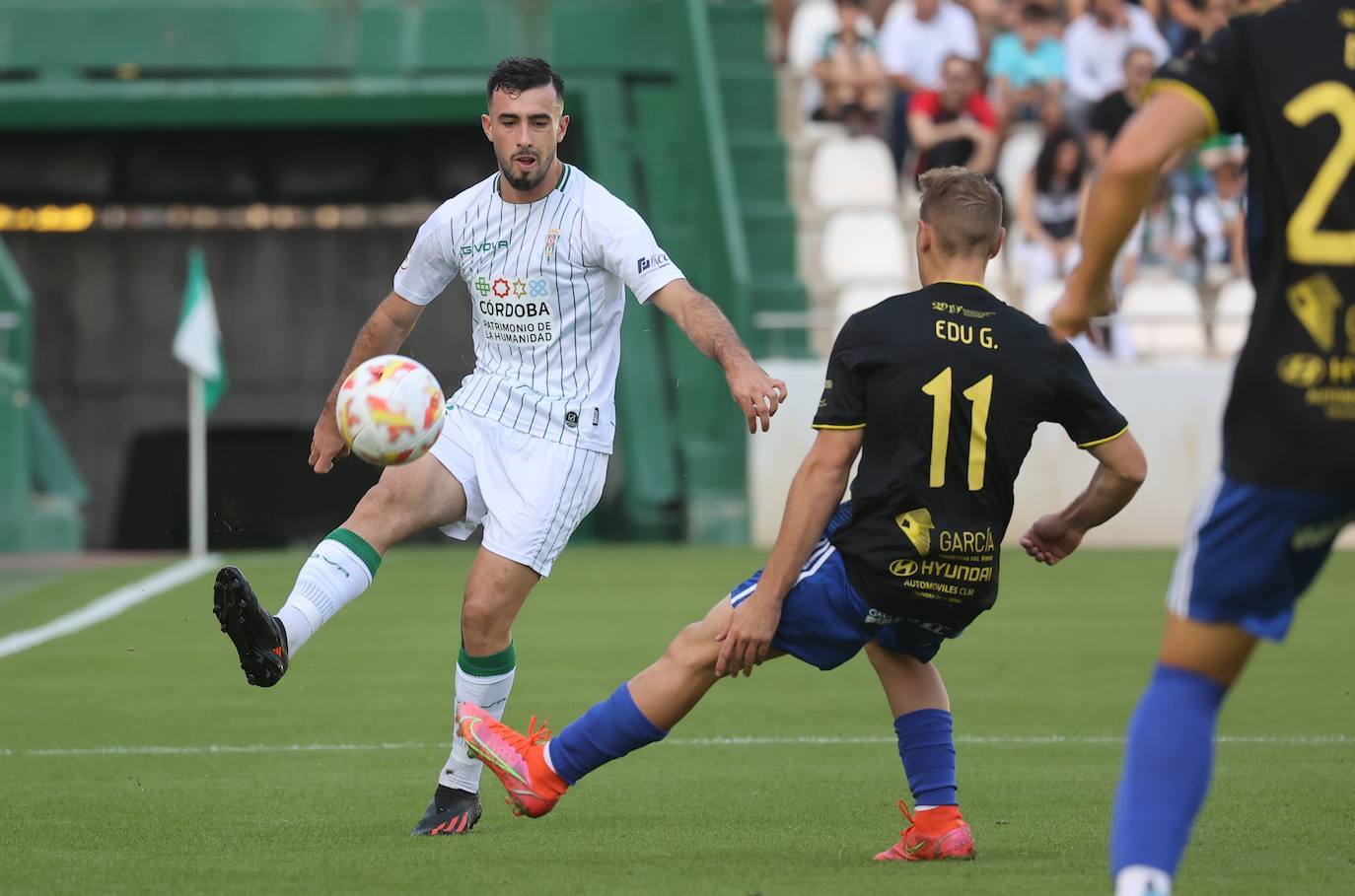 Las bellas imágenes que deja el Córdoba CF - CF Talavera en El Arcángel