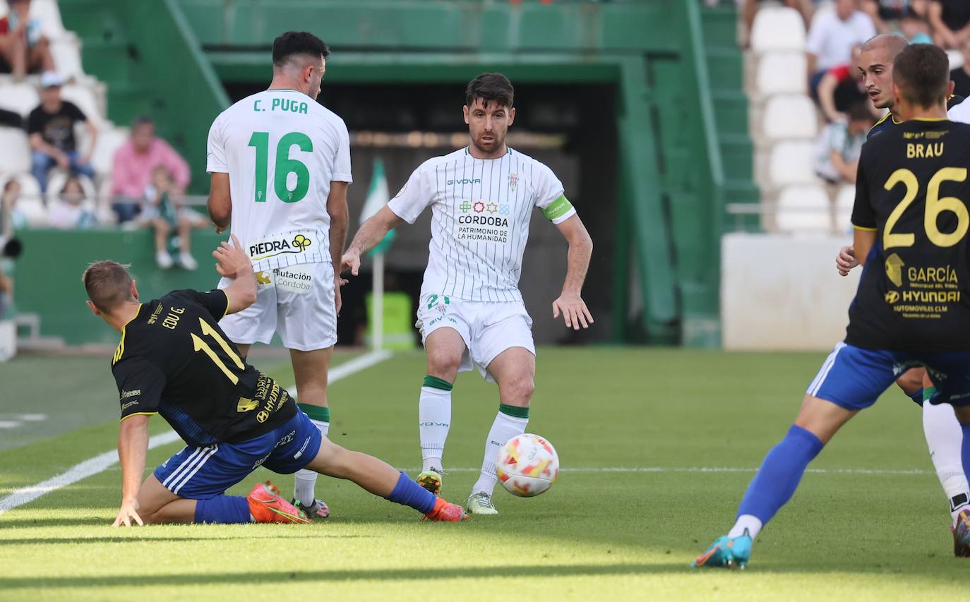 Las bellas imágenes que deja el Córdoba CF - CF Talavera en El Arcángel