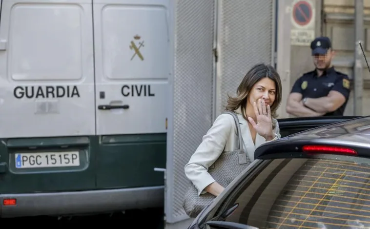 La Fiscalía pide volver a imputar en Púnica a los exconsejeros de Madrid Figar y Victoria