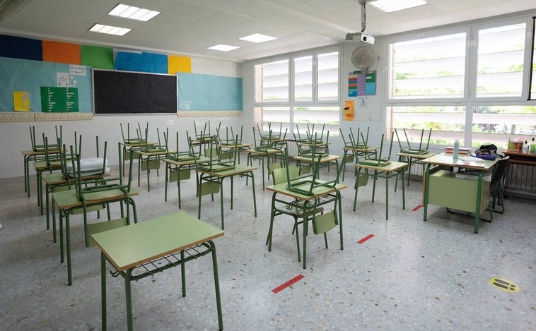 Más de 7.500 profesores interinos serán fijos sin hacer una oposición en la Comunidad Valenciana