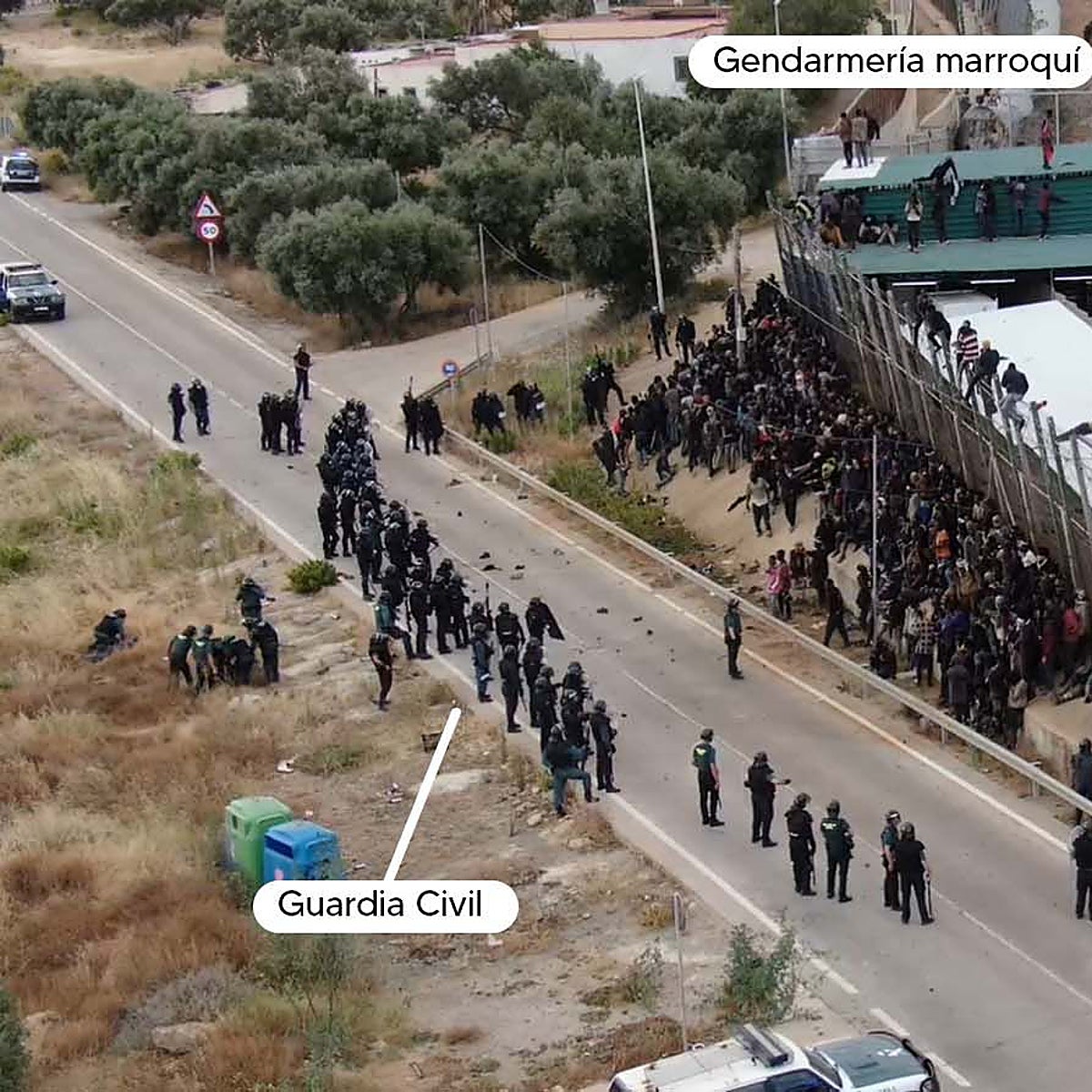La Guardia Civil insiste en que estaban a 50 metros de la avalancha de Melilla y que las muertes se produjeron en suelo marroquí
