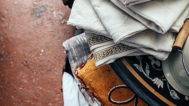 Paños de cocina muy sucios: cómo lavarlos para que queden impecables