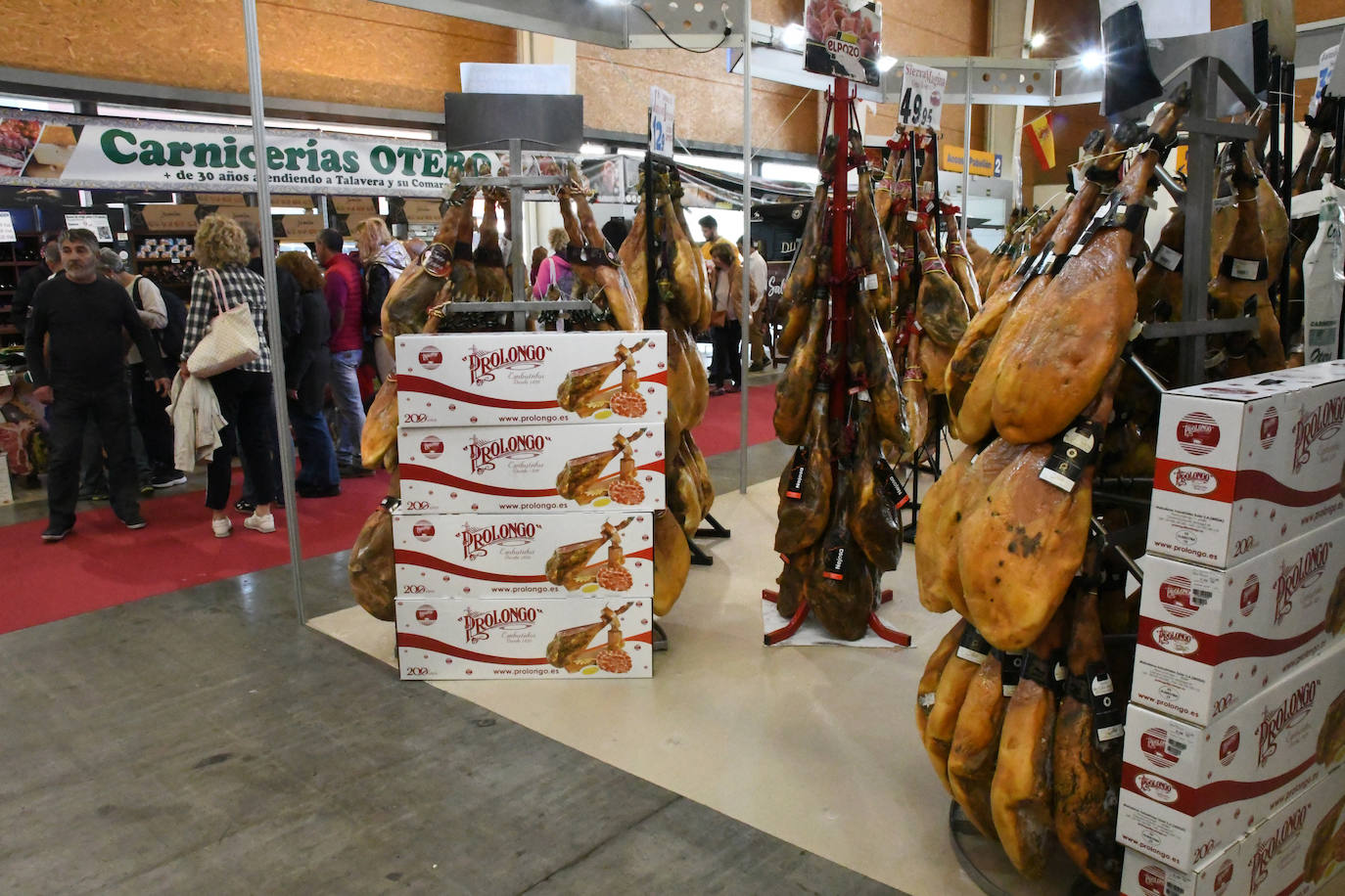 Un recorrido gastronómico por la I Feria de la Alimentación de Talavera