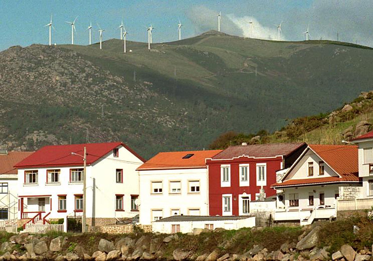 Parque eólico visto desde O Pindo, en Carnota (La Coruña)