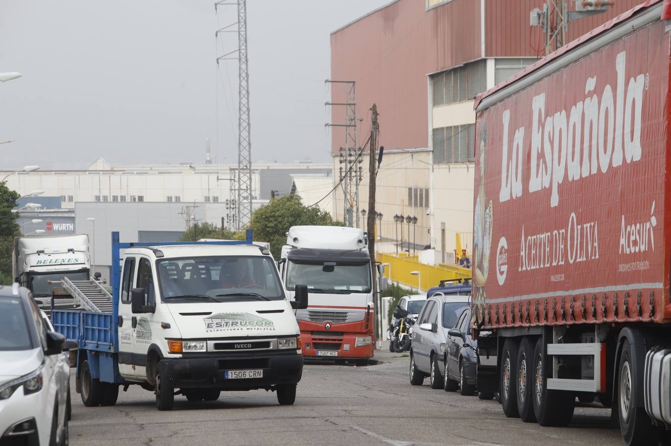 Paro del transporte en Córdoba, imágenes de un arranque sin incidencias