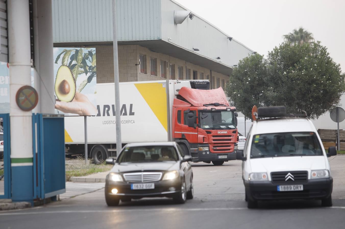 Paro del transporte en Córdoba, imágenes de un arranque sin incidencias