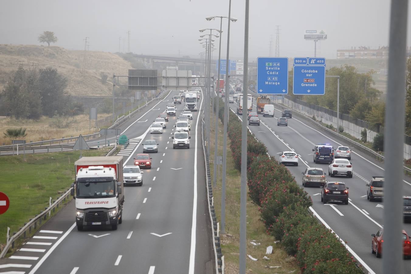 Paro del transporte en Córdoba, imágenes de un arranque sin incidencias