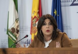 El PSOE andaluz defiende a Griñán ante su  entrada en la cárcel: «Es víctima de una cacería política»