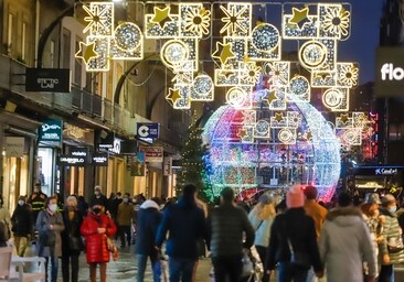 proteger pub Ligero Encendido luces de Navidad Vigo 2022: horario, calles iluminadas, noria  gigante y dónde estará el árbol