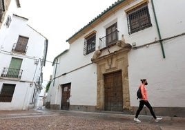 Calle Cabezas: la lujosa carrera hotelera de los cien metros