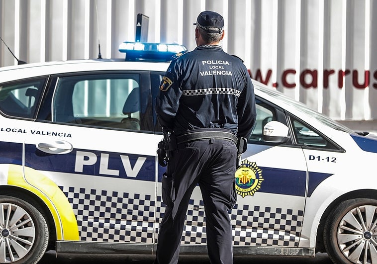 La Policía Local de Valencia inicia una nueva campaña de multas en el centro de la ciudad