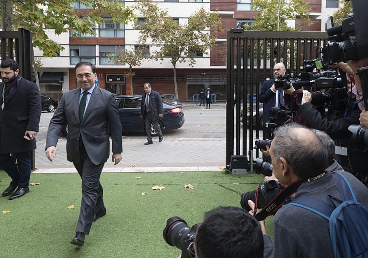 El ministro Albares, ayer a su llegada a la Asamblea Parlamentaria de la OTAN que se celebró en Madrid