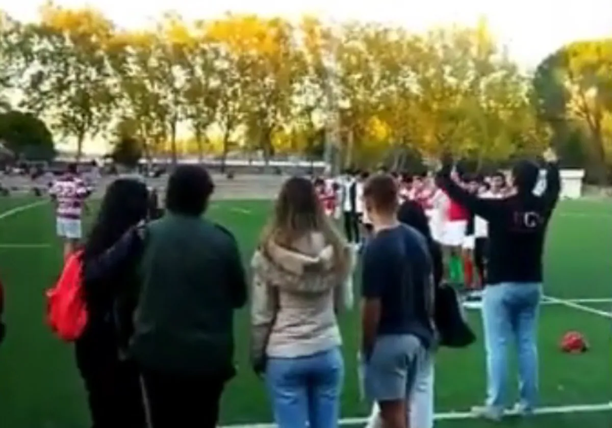 La UCM abre una investigación por los cánticos machistas en un partido de  rugby: «¡Violación, estupro, cohecho!»