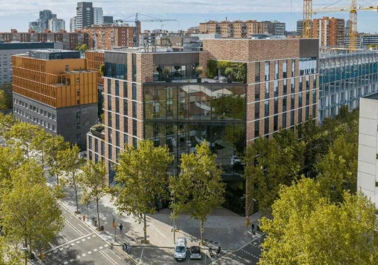 La escuela de negocios TBS abre su nuevo campus en Barcelona