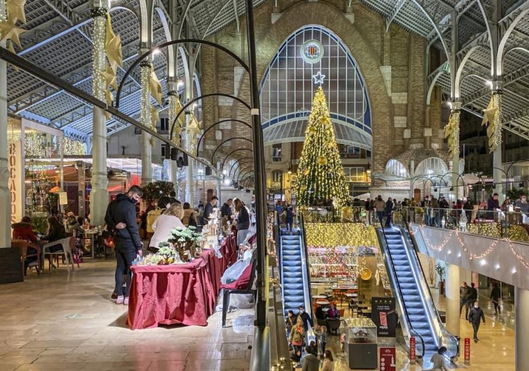 Navidad 2022 en Valencia: encendido de luces, pista de hielo y Expojove