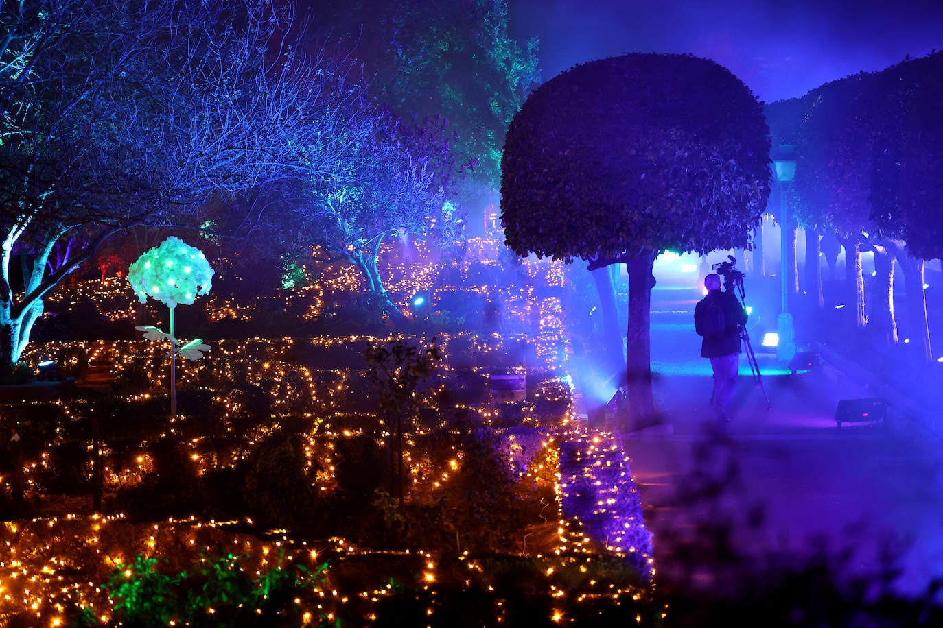 El deslumbrante espectáculo nocturno del Alcázar de Córdoba, en imágenes