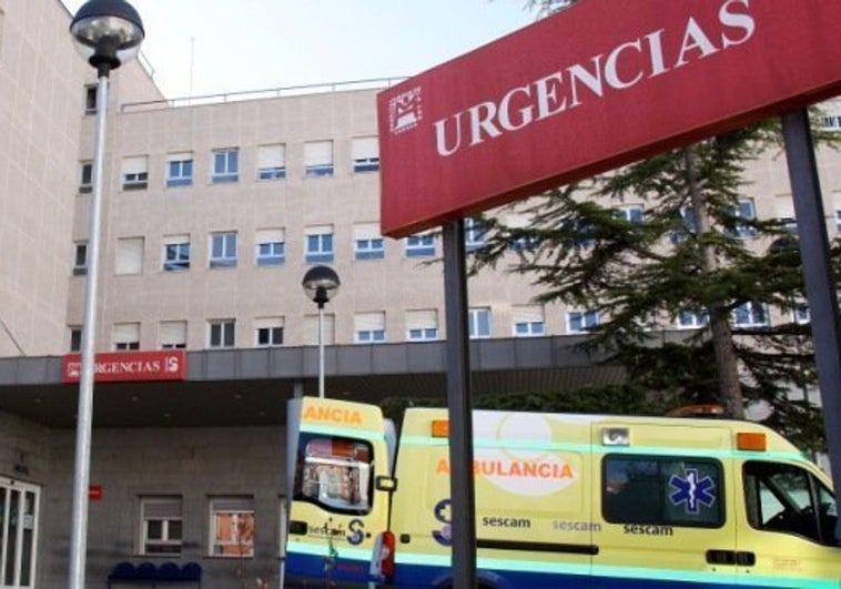 Trasladan al hospital de Getafe al herido en Cuenca por quemaduras en un incendio de una vivienda