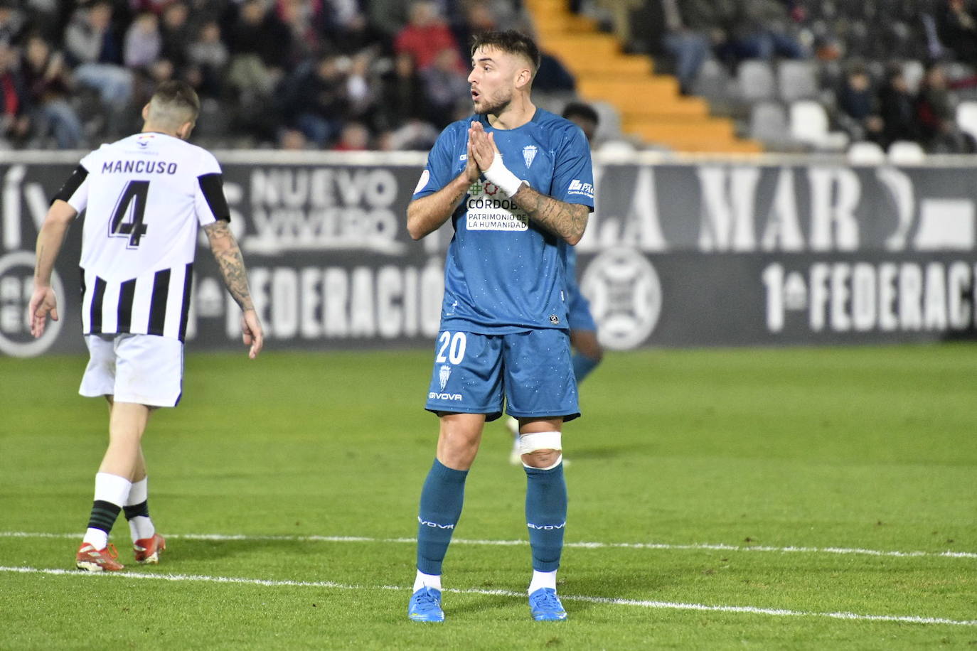 Las mejores imágenes del Badajoz - Córdoba CF