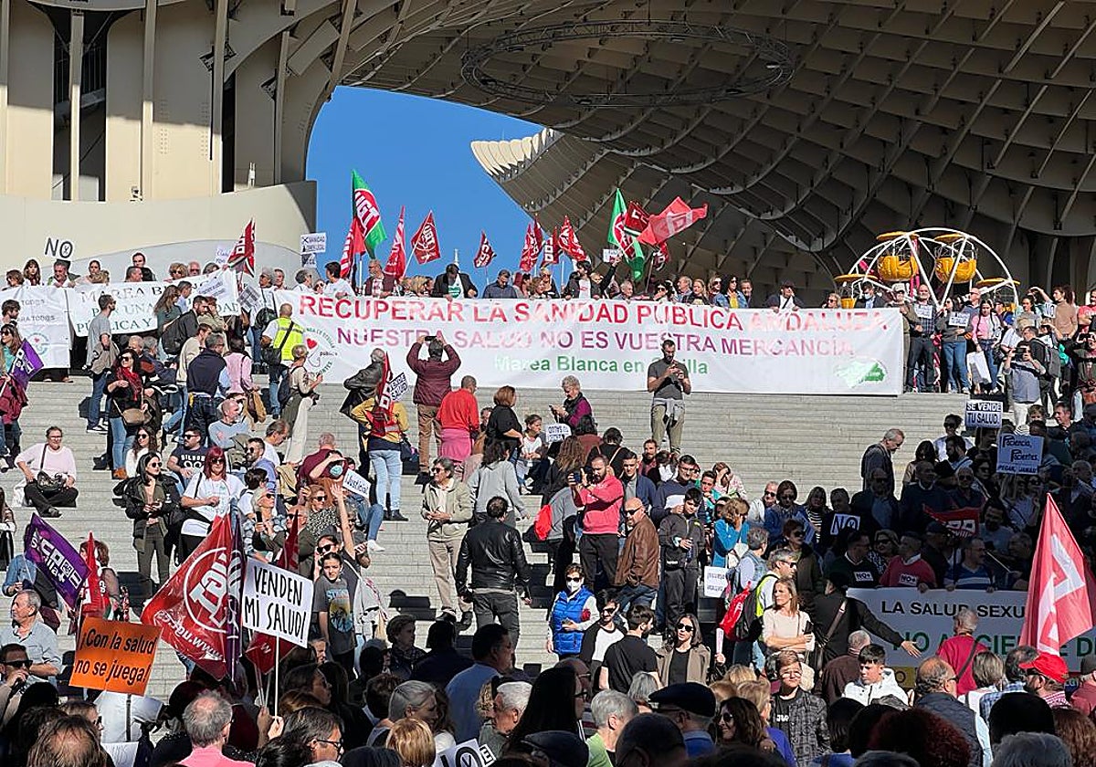 Punto donde ha acabado la marcha en Sevilla