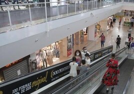 Estos son los centros comerciales abiertos este domingo, 27 de noviembre, en Córdoba