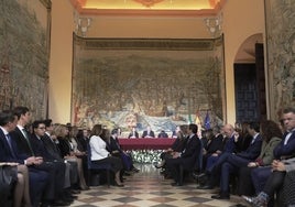 Los partidos llaman al diálogo y el debate en la celebración del 40 aniversario del Parlamento de Andalucía